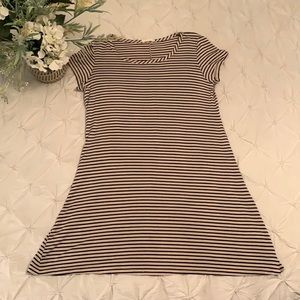 Olivia Rae t-shirt dress. Black and tan striped.